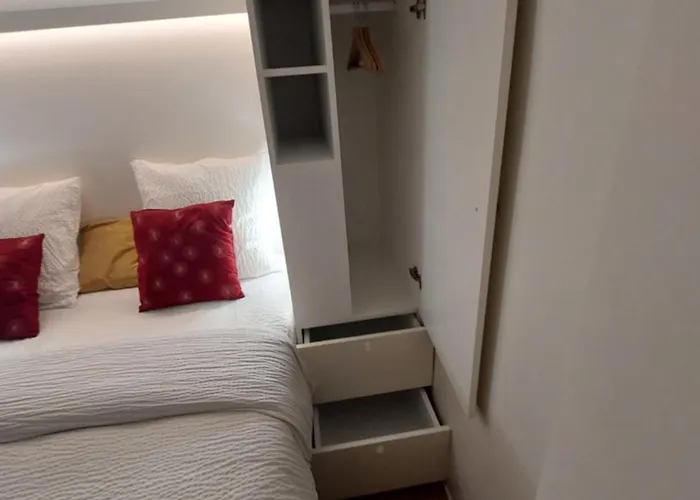 Centre - At Apartment
