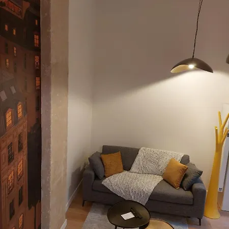 Centre - At Apartment