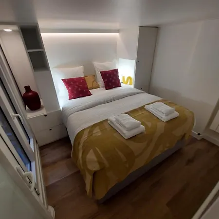 Centre - At Apartment