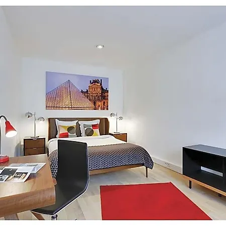 Apartman Centre - At *