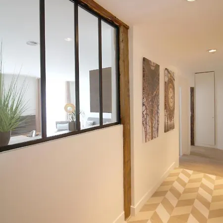 Centre - At Apartment Paris