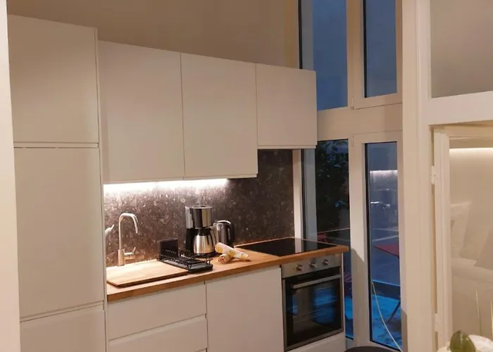 Centre - At * פריז